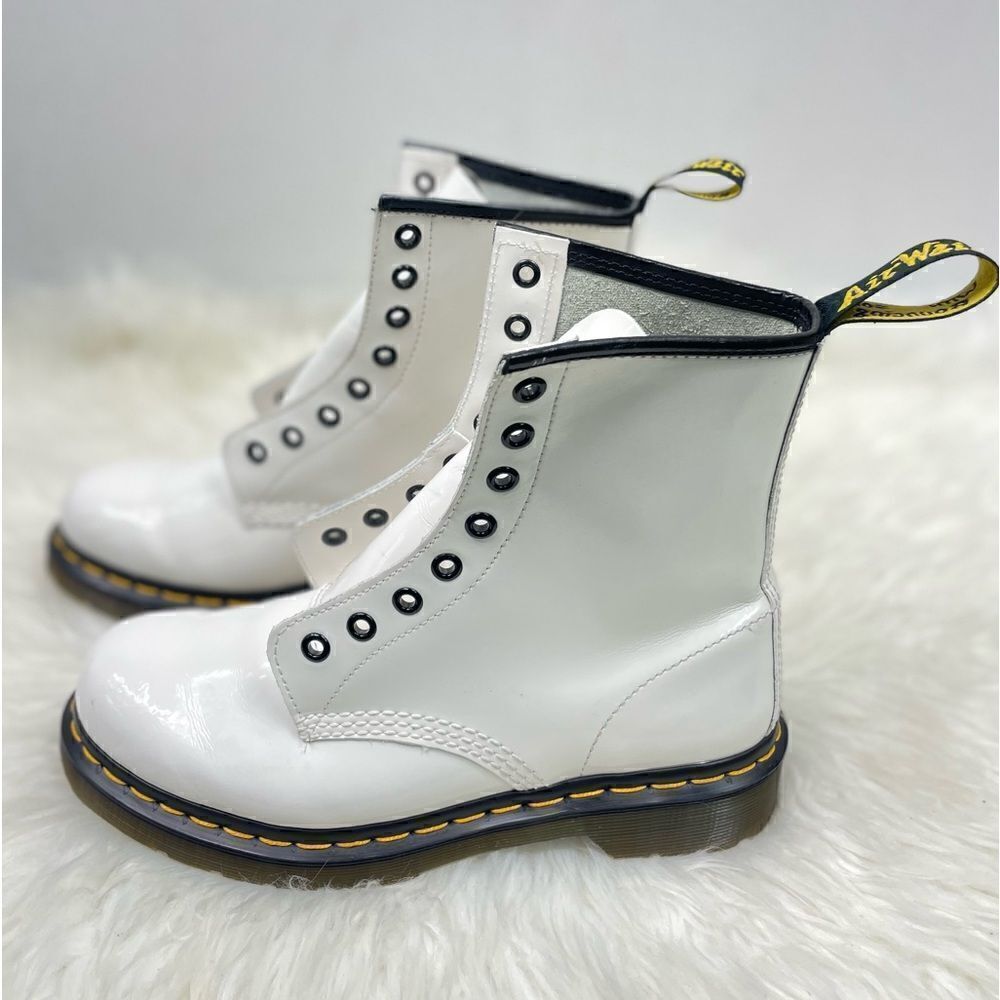 Dr. Marten Air Wair w/ bouncing soles 7.0 L (38 EU) (5 UK)